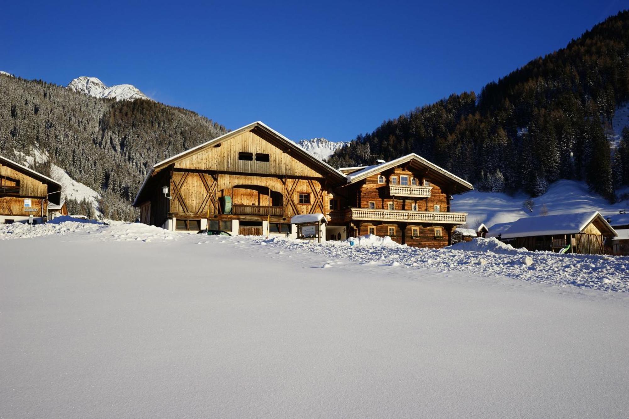 Unterhabererhof Apartman Santa Maddalena in Casies Kültér fotó