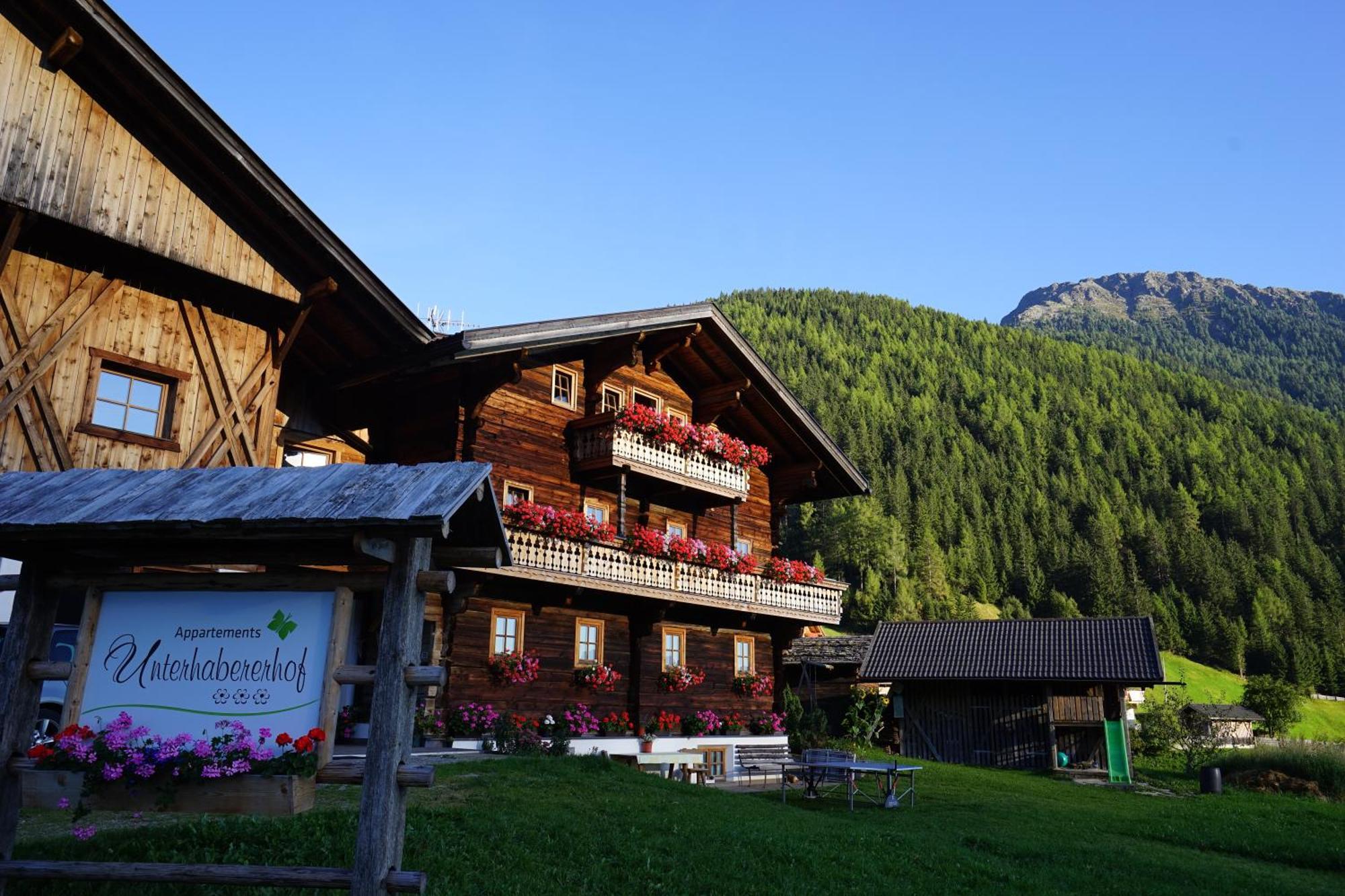 Unterhabererhof Apartman Santa Maddalena in Casies Kültér fotó