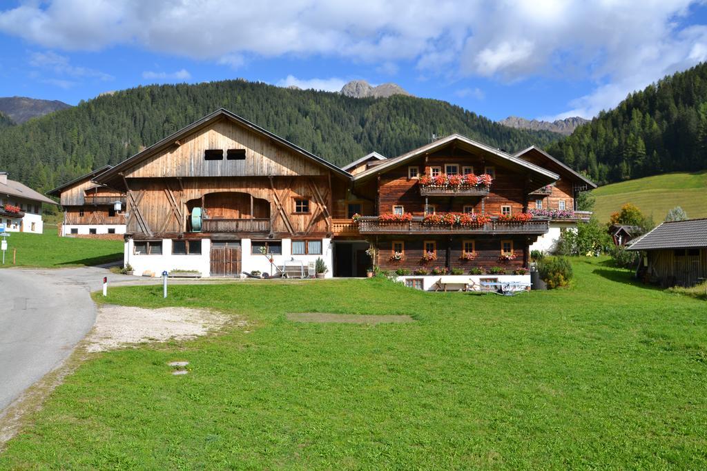 Unterhabererhof Apartman Santa Maddalena in Casies Kültér fotó