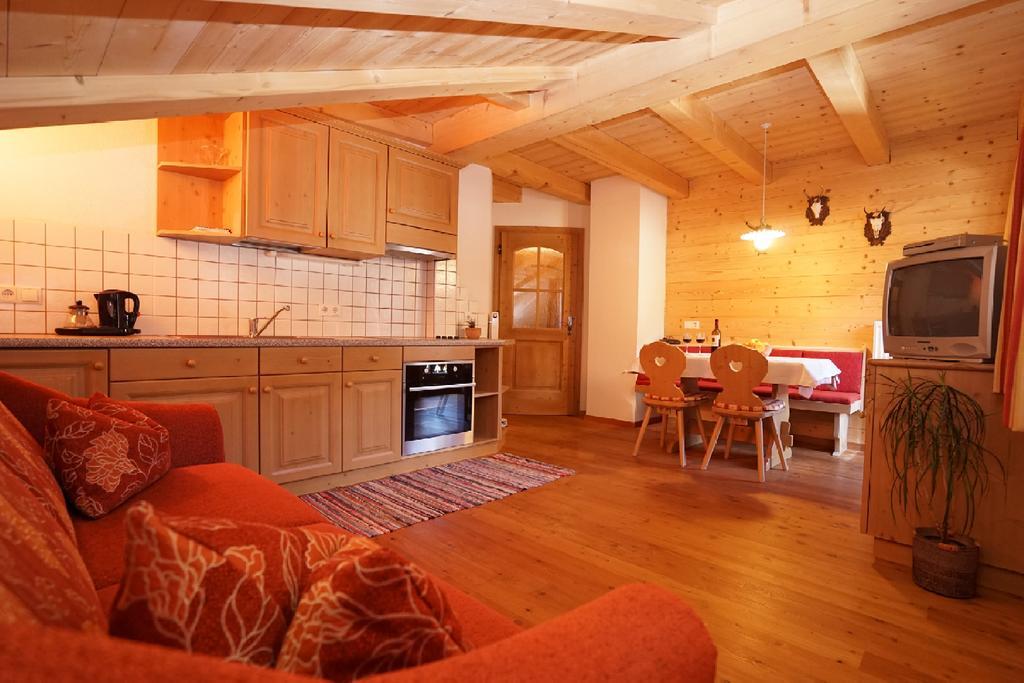 Unterhabererhof Apartman Santa Maddalena in Casies Kültér fotó